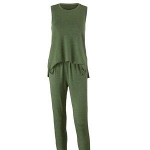 Cabi Green Simple Playsuit in EUC Sleeveless